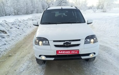 Chevrolet Niva I рестайлинг, 2018 год, 785 000 рублей, 1 фотография