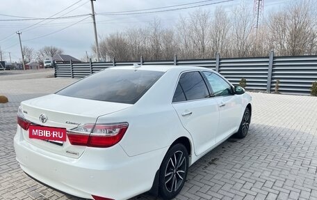 Toyota Camry, 2017 год, 2 080 000 рублей, 4 фотография