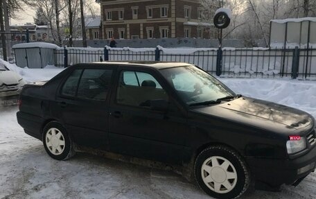 Volkswagen Vento, 1996 год, 100 000 рублей, 6 фотография