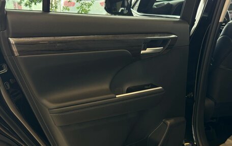 Toyota Highlander, 2025 год, 5 950 000 рублей, 20 фотография