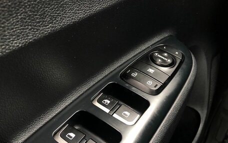 KIA Rio IV, 2021 год, 1 635 000 рублей, 17 фотография