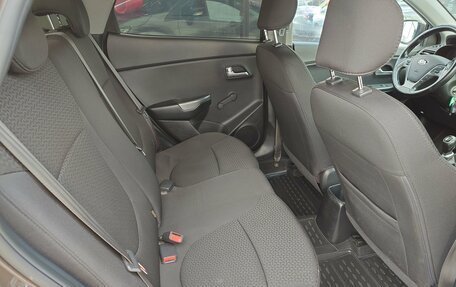 KIA Rio III рестайлинг, 2016 год, 800 000 рублей, 14 фотография