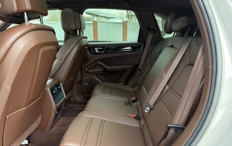 Porsche Cayenne III, 2021 год, 10 777 000 рублей, 15 фотография