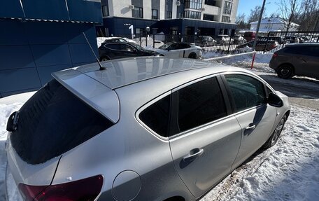 Opel Astra J, 2012 год, 620 000 рублей, 2 фотография