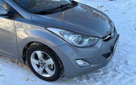 Hyundai Elantra V, 2012 год, 950 000 рублей, 2 фотография