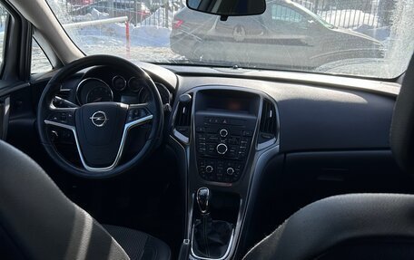 Opel Astra J, 2012 год, 620 000 рублей, 6 фотография