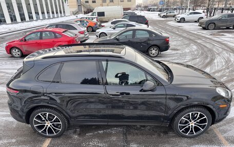 Porsche Cayenne III, 2022 год, 13 100 000 рублей, 7 фотография