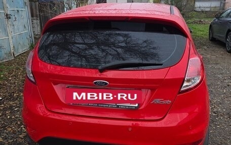 Ford Fiesta, 2016 год, 900 000 рублей, 2 фотография