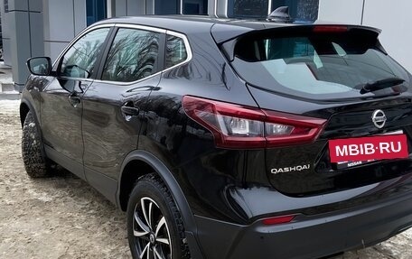 Nissan Qashqai, 2020 год, 2 360 000 рублей, 2 фотография