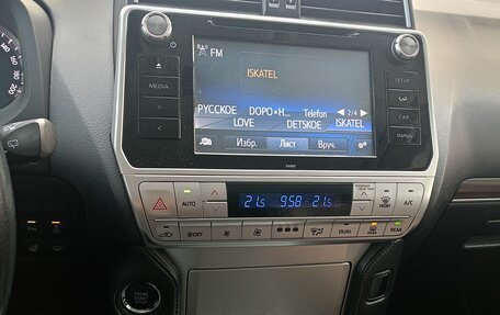 Toyota Land Cruiser Prado 150 рестайлинг 2, 2017 год, 4 300 000 рублей, 4 фотография