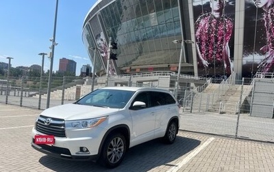 Toyota Highlander III, 2015 год, 3 100 000 рублей, 1 фотография