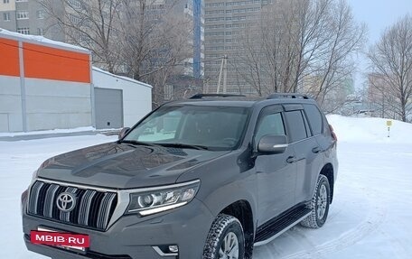 Toyota Land Cruiser Prado 150 рестайлинг 2, 2017 год, 4 300 000 рублей, 20 фотография