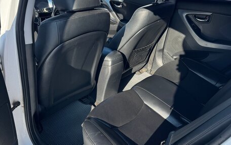 Hyundai Avante, 2013 год, 1 180 000 рублей, 10 фотография