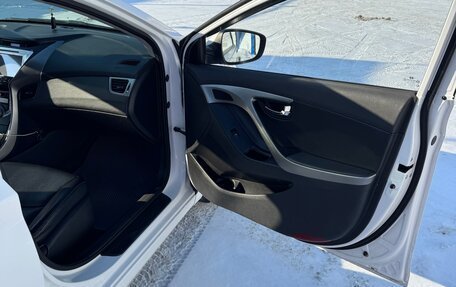 Hyundai Avante, 2013 год, 1 180 000 рублей, 12 фотография