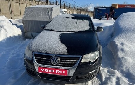 Volkswagen Passat B6, 2010 год, 610 000 рублей, 2 фотография
