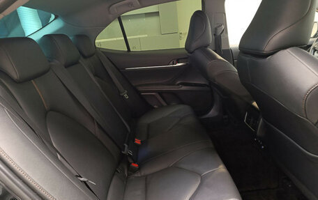 Toyota Camry, 2022 год, 3 450 000 рублей, 9 фотография