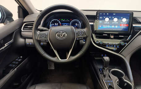 Toyota Camry, 2022 год, 3 450 000 рублей, 13 фотография