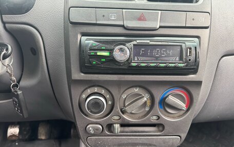 Hyundai Accent II, 2005 год, 325 000 рублей, 11 фотография