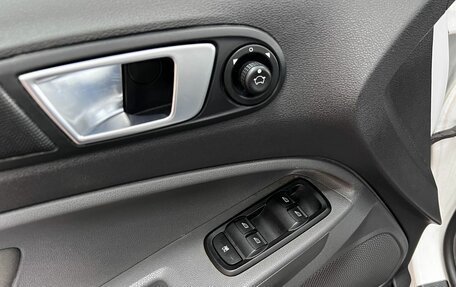 Ford EcoSport, 2014 год, 1 295 000 рублей, 16 фотография