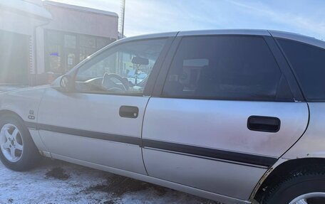 Opel Vectra A, 1992 год, 210 000 рублей, 8 фотография