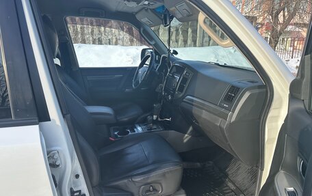 Mitsubishi Pajero IV, 2015 год, 2 050 000 рублей, 10 фотография