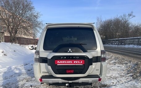 Mitsubishi Pajero IV, 2015 год, 2 050 000 рублей, 6 фотография