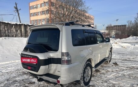 Mitsubishi Pajero IV, 2015 год, 2 050 000 рублей, 8 фотография