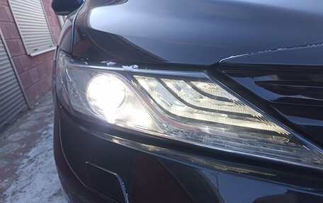 Toyota Camry, 2018 год, 2 530 000 рублей, 2 фотография