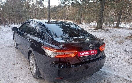 Toyota Camry, 2018 год, 2 530 000 рублей, 8 фотография