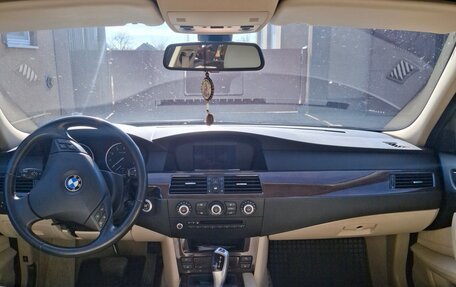 BMW 5 серия, 2007 год, 1 350 000 рублей, 3 фотография