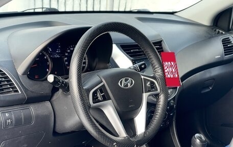 Hyundai Solaris II рестайлинг, 2012 год, 609 000 рублей, 8 фотография