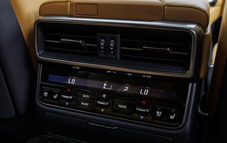 Lexus LX, 2025 год, 18 900 000 рублей, 20 фотография