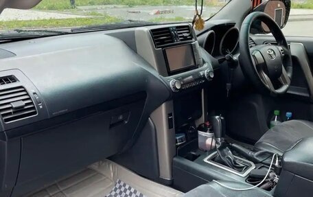 Toyota Land Cruiser Prado 150 рестайлинг 2, 2012 год, 3 390 000 рублей, 7 фотография