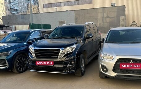 Toyota Land Cruiser Prado 150 рестайлинг 2, 2012 год, 3 390 000 рублей, 10 фотография