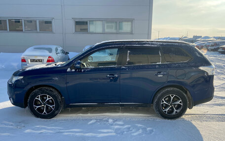 Mitsubishi Outlander III рестайлинг 3, 2013 год, 1 380 000 рублей, 5 фотография