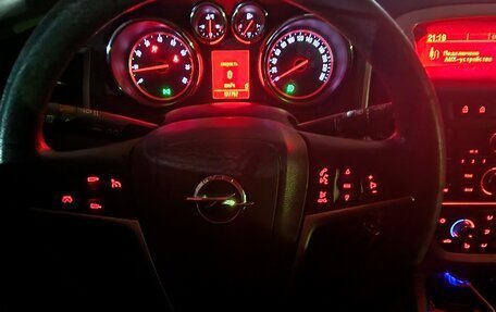 Opel Astra J, 2011 год, 550 000 рублей, 3 фотография