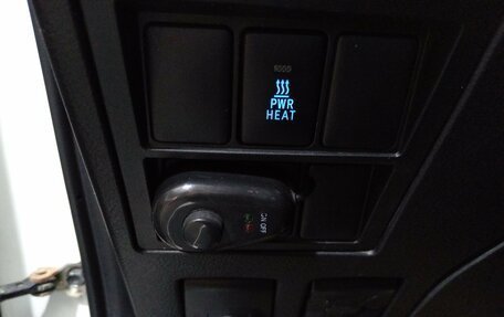 Toyota Hilux VIII, 2016 год, 2 830 000 рублей, 12 фотография