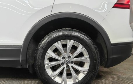 Volkswagen Tiguan II, 2018 год, 1 855 000 рублей, 9 фотография