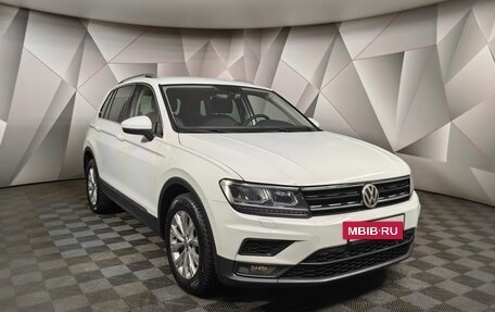 Volkswagen Tiguan II, 2018 год, 1 855 000 рублей, 3 фотография