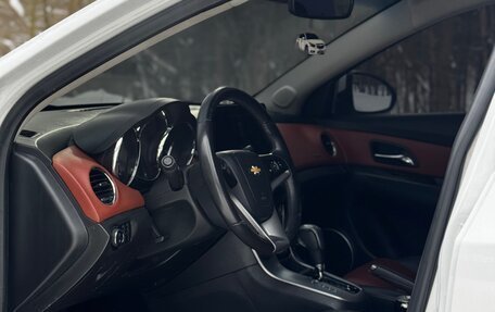 Chevrolet Cruze II, 2012 год, 850 000 рублей, 9 фотография