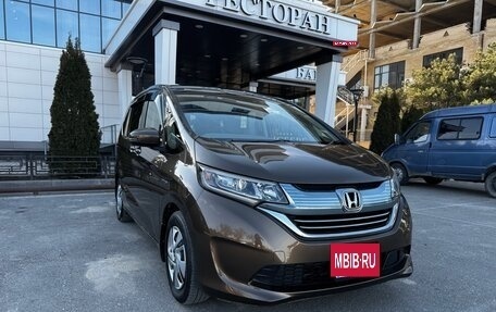 Honda Freed II, 2016 год, 1 450 000 рублей, 2 фотография