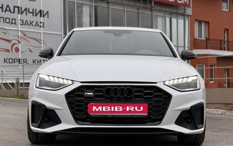 Audi A4, 2020 год, 3 950 000 рублей, 2 фотография