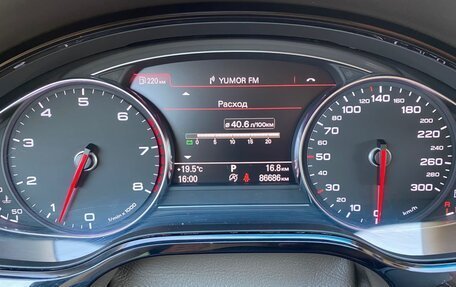 Audi A8, 2012 год, 2 500 000 рублей, 7 фотография