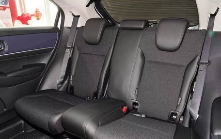 Honda Vezel, 2025 год, 1 850 000 рублей, 10 фотография