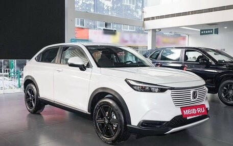 Honda Vezel, 2025 год, 1 850 000 рублей, 3 фотография