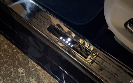 Rolls-Royce Ghost Series II рестайлинг, 2021 год, 27 000 000 рублей, 13 фотография