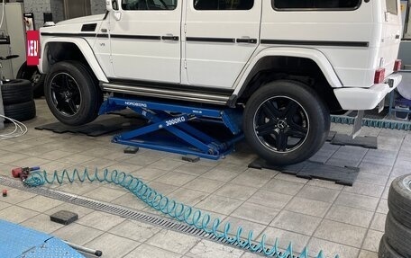 Mercedes-Benz G-Класс W463 рестайлинг _ii, 1999 год, 2 350 000 рублей, 13 фотография