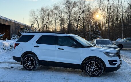 Ford Explorer VI, 2015 год, 2 090 000 рублей, 5 фотография