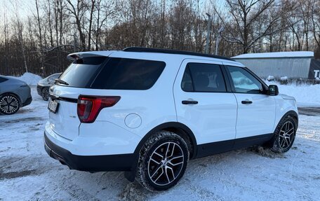 Ford Explorer VI, 2015 год, 2 090 000 рублей, 6 фотография