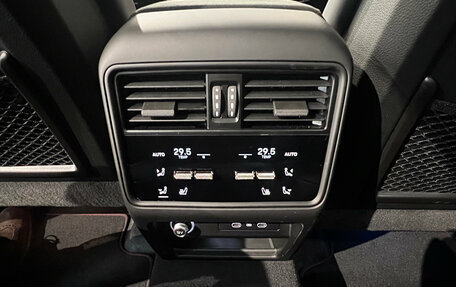 Porsche Cayenne III, 2025 год, 27 550 000 рублей, 20 фотография